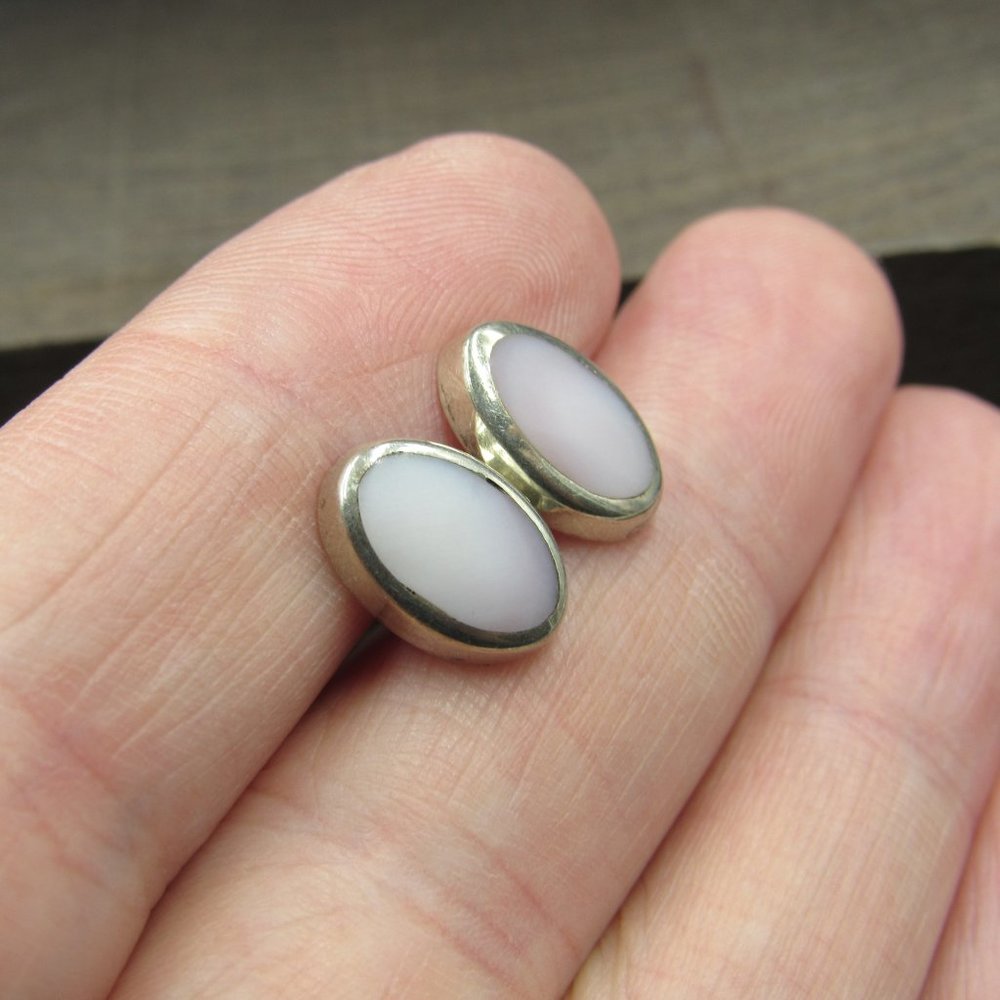 Sterling Silver Oval White Shell Simple Stud Earr… - image 2
